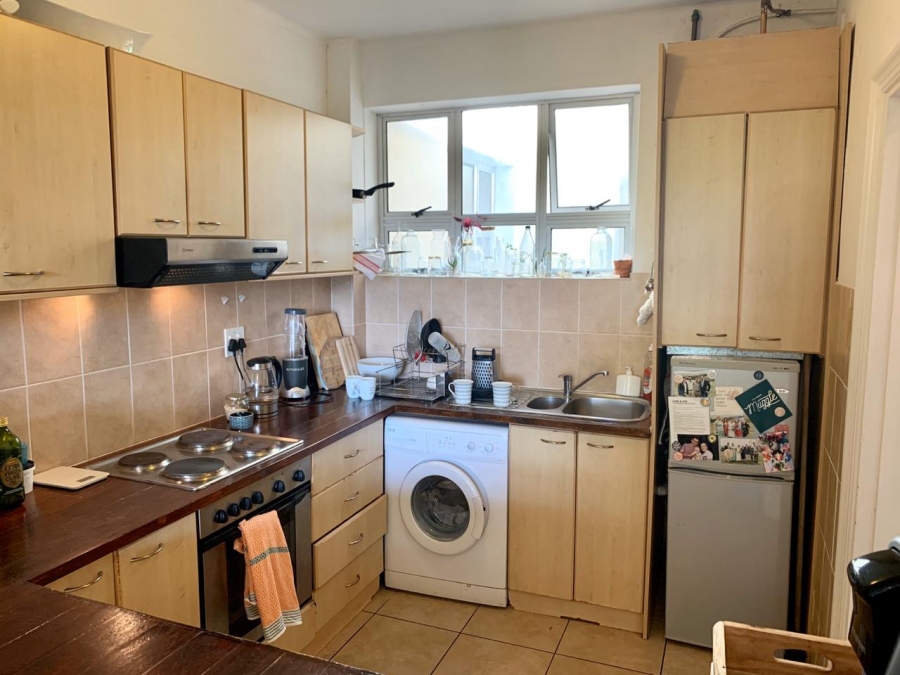 To Let 1 Bedroom Property for Rent in Rondebosch Village Western Cape